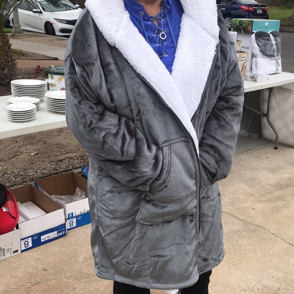 Sherpa house coat - Picture 5 of 6